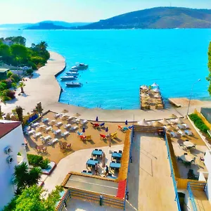 https://oscar-seaside-hotel-spa.aegeanhotels.net