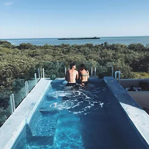 https://corazoncito-holbox.quintano-roohotels.com